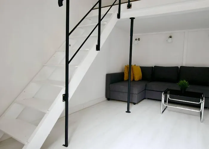 Apartament Standard By Hi5- Tolnai Lajos